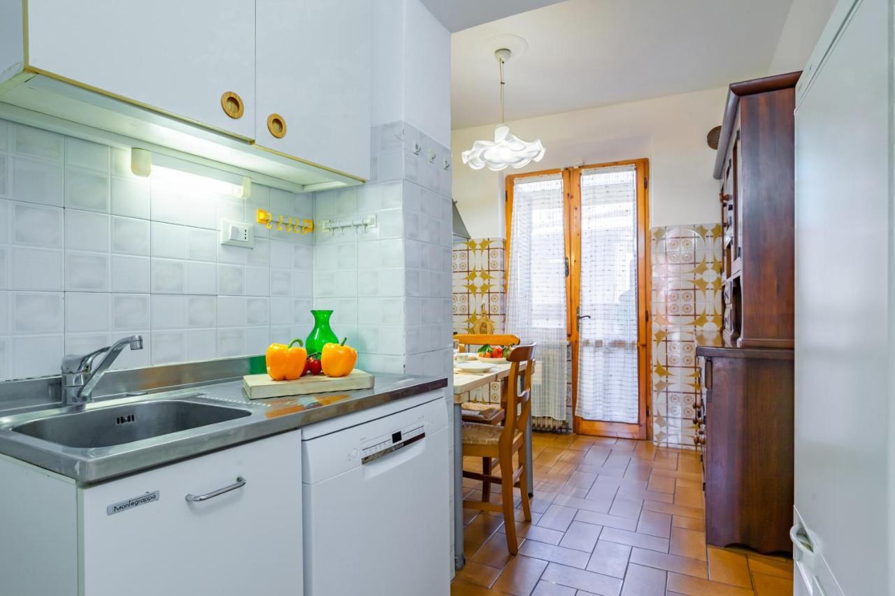 Pisa Airport Comfy Apartment - Private Parking Εξωτερικό φωτογραφία